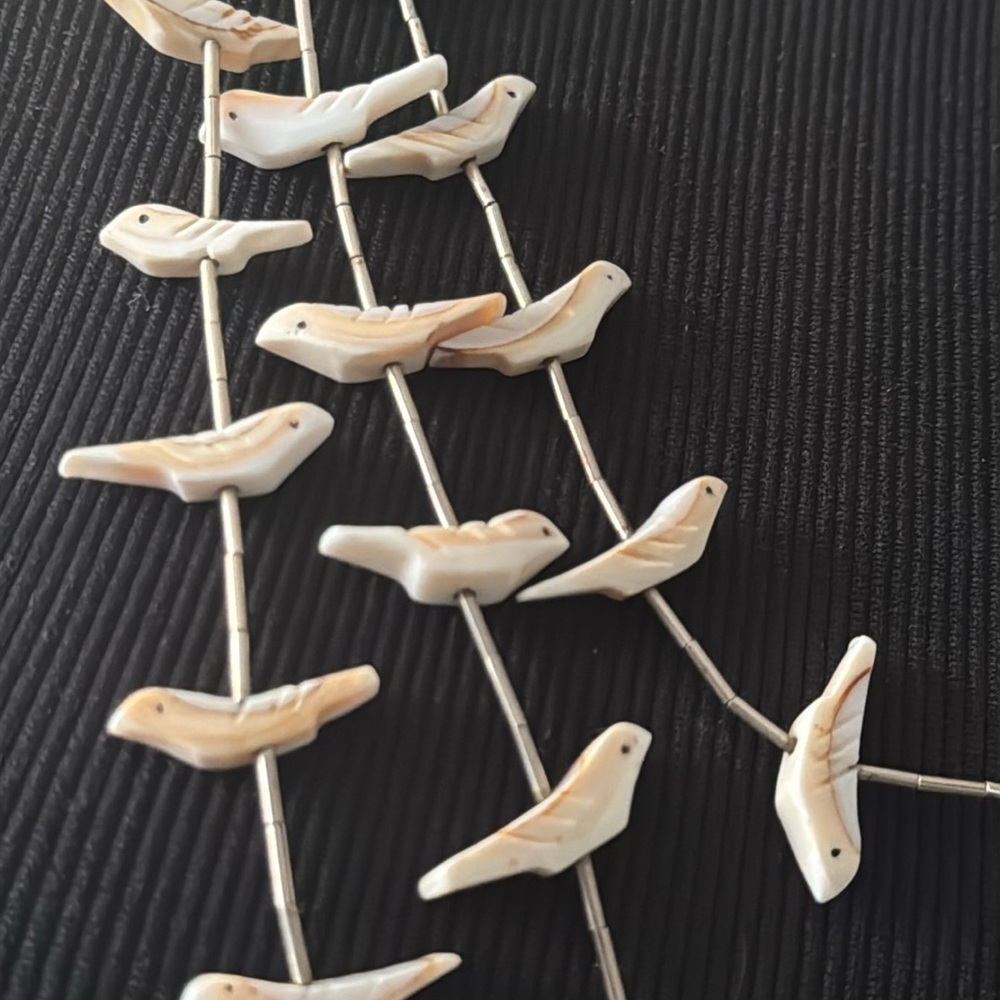 Vintage 70s Zuni Sterling Silver Bird Fetish Necklace - Picture 9 of 14